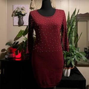 Alloy Apparel dress. Size Medium. Some of the balls are loose.